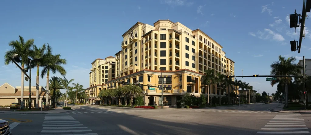 Palmetto Park Road en Mizner Boulevard, Boca Raton, Florida